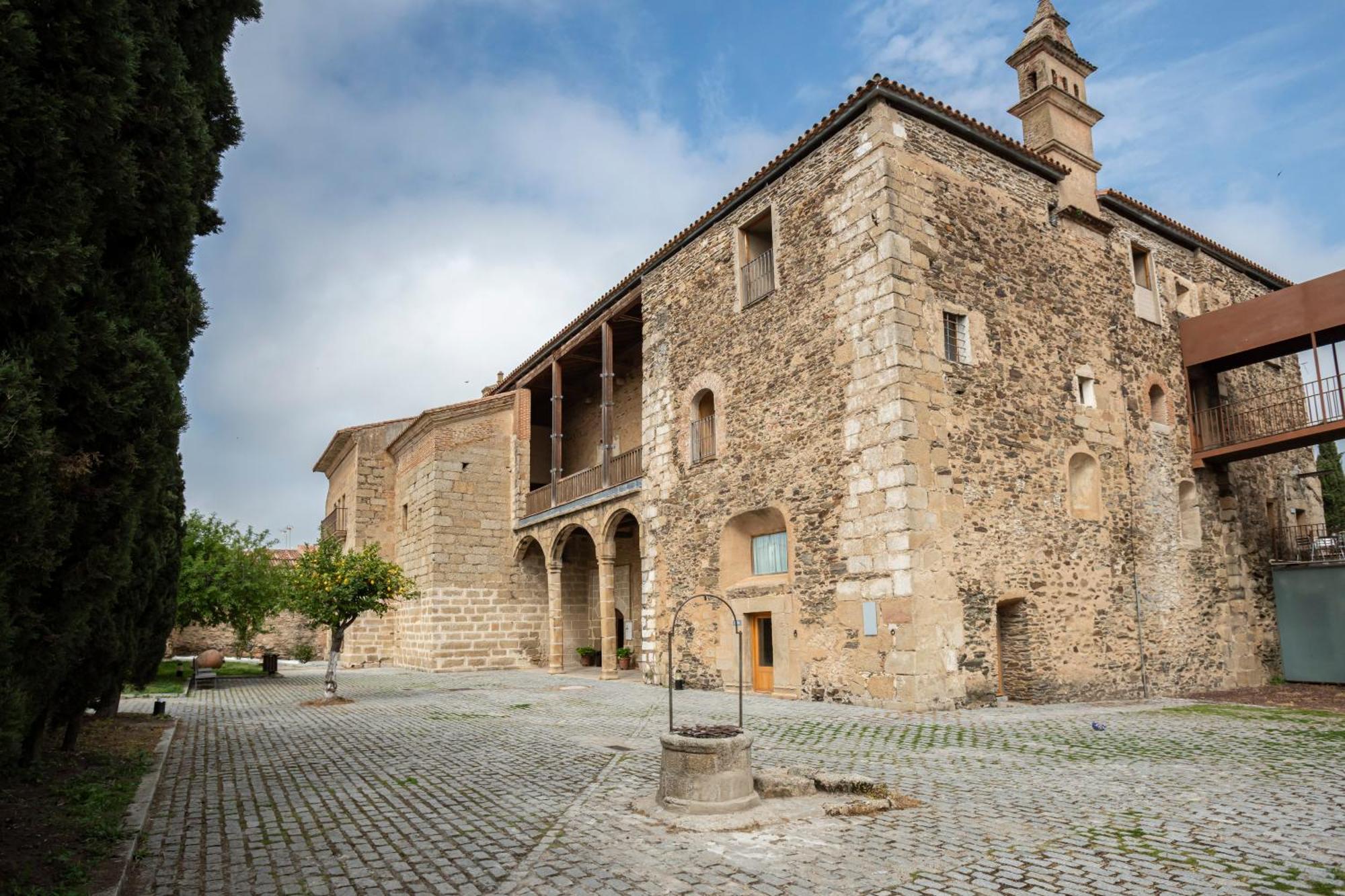 Hotel Hospederia Puente De Alconetar Garrovillas Exterior foto